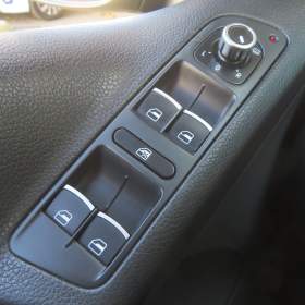 Foto inzerátu Volkswagen Tiguan 2.0 TDI