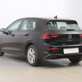 Foto inzerátu Volkswagen Golf 1.0 TSI