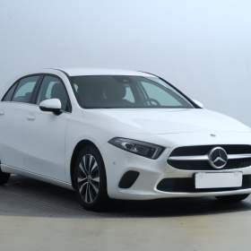 Mercedes- Benz Třídy A A 180 / 19635457
