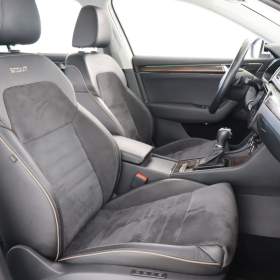 Foto inzerátu Škoda Superb 2.0 TSI