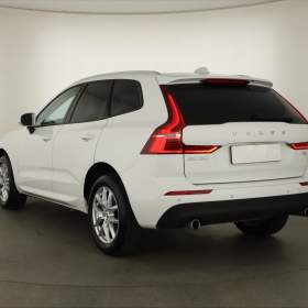 Foto inzerátu Volvo XC60 T5 AWD