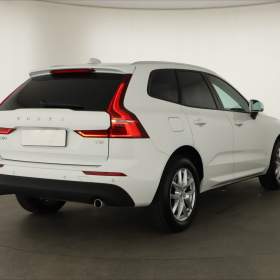 Foto inzerátu Volvo XC60 T5 AWD