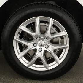 Foto inzerátu Volvo XC60 T5 AWD