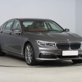 BMW Řada 7 740d xDrive / 19635985