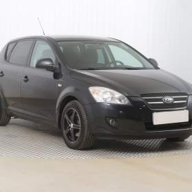 Fotka k inzerátu Kia Ceed 1.6 i / 19578355