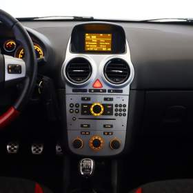 Foto inzerátu Opel Corsa 1.6 T GSi