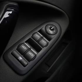 Foto inzerátu Ford Kuga 2.0 TDCi