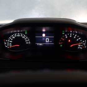 Foto inzerátu Peugeot 2008 1.2 PureTech