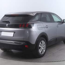 Foto inzerátu Peugeot 3008 1.5 BlueHDi