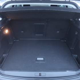 Foto inzerátu Peugeot 3008 1.5 BlueHDi