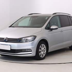 Foto inzerátu Volkswagen Touran 2.0 TDI