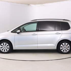 Foto inzerátu Volkswagen Touran 2.0 TDI