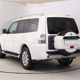 Foto inzerátu Mitsubishi Pajero 3.2 DI-D