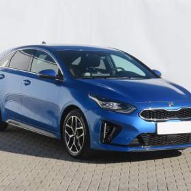 Fotka k inzerátu Kia ProCeed 1.4 T- GDI / 19388782