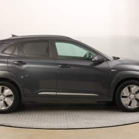Foto inzerátu Hyundai Kona Electric 64 kWh