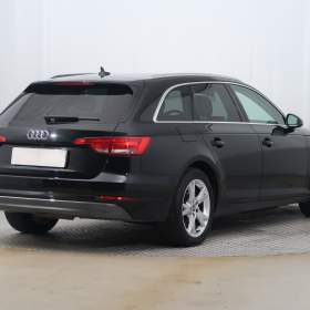 Foto inzerátu Audi A4 2.0 TDI