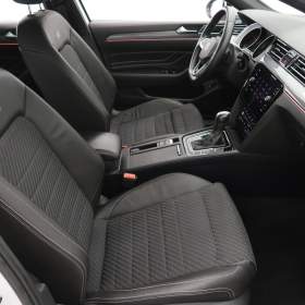 Foto inzerátu Volkswagen Passat 2.0 TDI