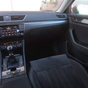 Foto inzerátu Škoda Superb 2.0 TDI