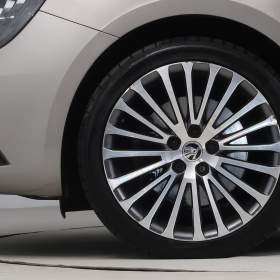 Foto inzerátu Škoda Superb 2.0 TSI