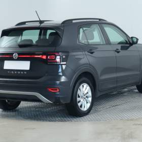 Foto inzerátu Volkswagen T-Cross 1.6 TDI
