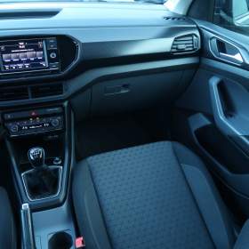Foto inzerátu Volkswagen T-Cross 1.6 TDI