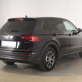 Foto inzerátu Volkswagen Tiguan 2.0 TDI