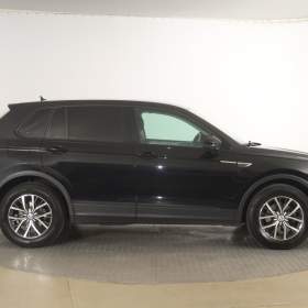 Foto inzerátu Volkswagen Tiguan 2.0 TDI