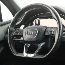 Foto inzerátu Audi Q7 3.0 TDI