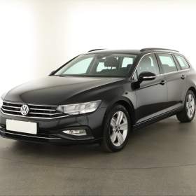 Foto inzerátu Volkswagen Passat 2.0 TDI