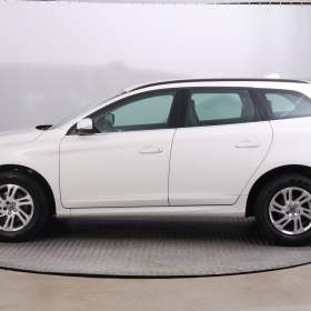 Foto inzerátu Volvo XC60 D4