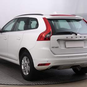 Foto inzerátu Volvo XC60 D4