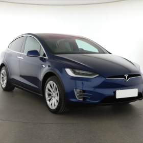 Fotka k inzerátu Tesla Model X 90D / 19431193