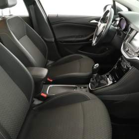 Foto inzerátu Opel Astra 1.6 CDTI