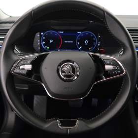 Foto inzerátu Škoda Superb 2.0 TDI