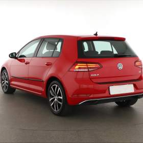 Foto inzerátu Volkswagen Golf 1.4 TSI