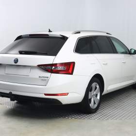 Foto inzerátu Škoda Superb 2.0 TDI