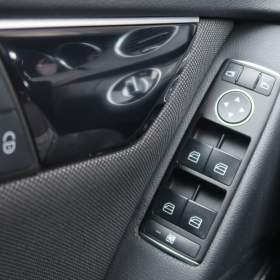 Foto inzerátu Mercedes-Benz Třídy C C 180 CDI