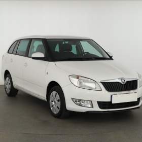 Fotka k inzerátu Škoda Fabia 1.6 TDI / 19639067