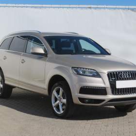 Audi Q7 3.0 TDI / 19644550