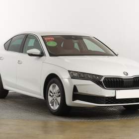 Škoda Octavia 1.5 TSI mHEV / 19644638