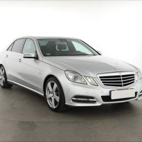 Mercedes- Benz Třídy E E 200 CDI / 19645467