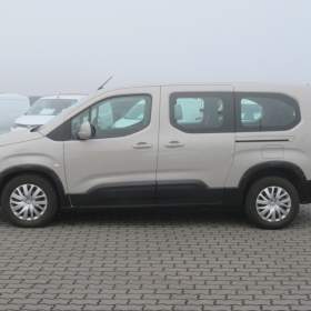 Foto inzerátu Peugeot Rifter 1.2 PureTech