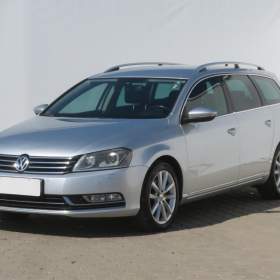 Foto inzerátu Volkswagen Passat 2.0 TDI