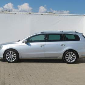Foto inzerátu Volkswagen Passat 2.0 TDI