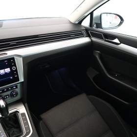 Foto inzerátu Volkswagen Passat 1.6 TDI