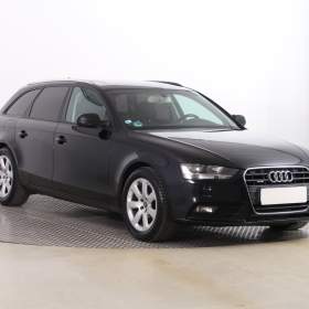 Foto inzerátu Audi A4 3.0 TDI