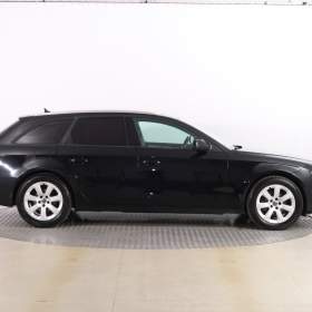 Foto inzerátu Audi A4 3.0 TDI