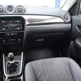 Foto inzerátu Suzuki Vitara 1.4 BoosterJet