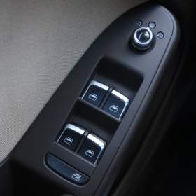 Foto inzerátu Audi A4 2.0 TDI