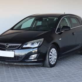 Foto inzerátu Opel Astra 1.6 T